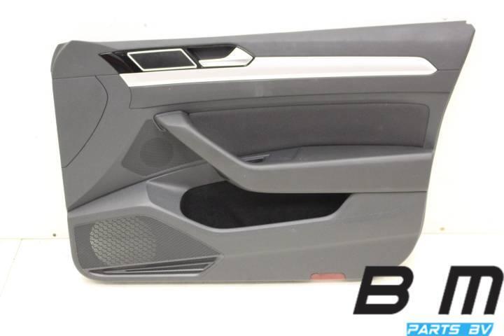Deurpaneel RV VW Passat B8 Variant 3G1867012, Gebruikt