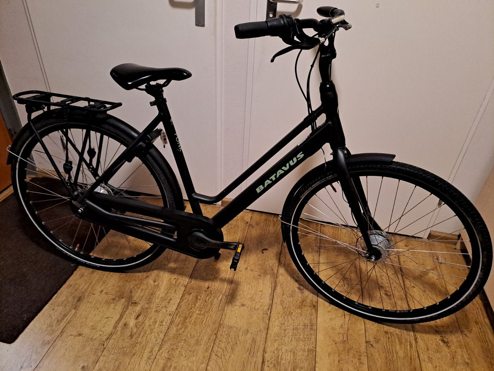een zeer mooie batavus fonk 28 inch meisjesfiets., Ophalen, 53 tot 56 cm, Versnellingen, Batavus