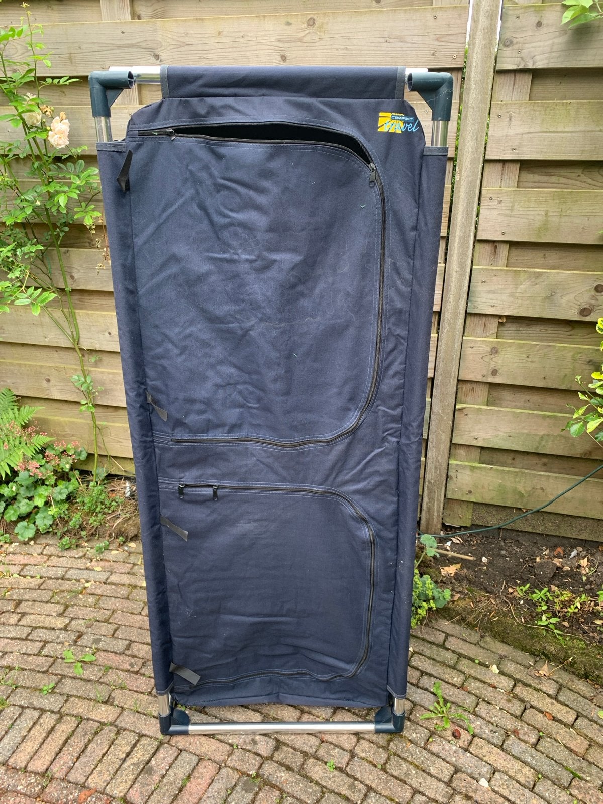 Campingkast met 4 schappen rits en aluminium buizen, Ophalen of Verzenden, Gebruikt, Campingkast