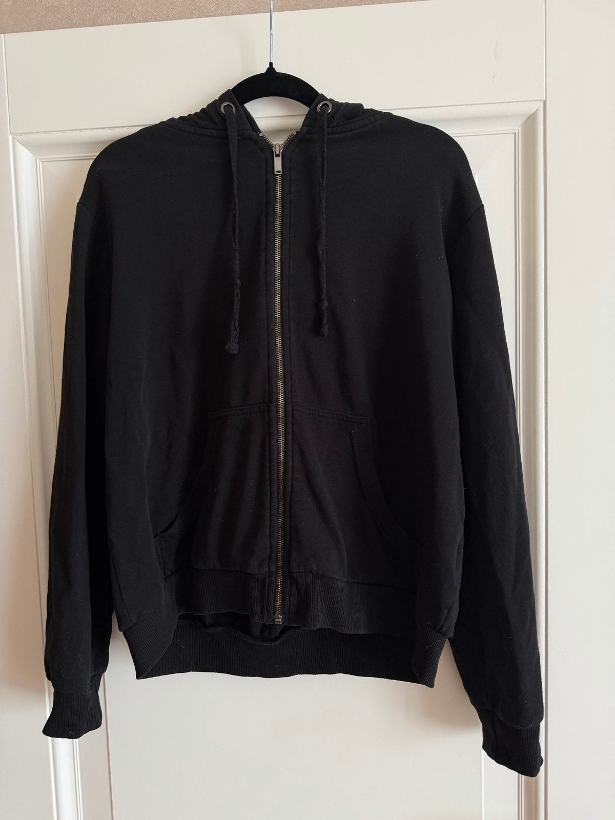 Zwart H&M vest maat M, Ophalen of Verzenden, Zo goed als nieuw, Maat 38/40 (M), Zwart