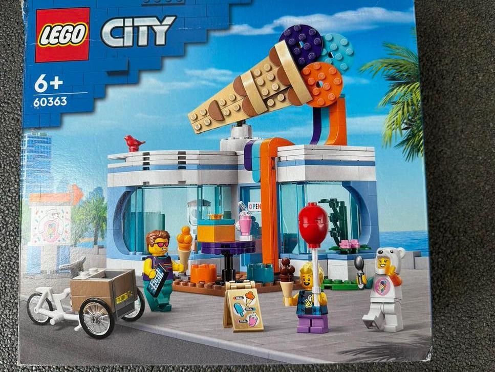 LEGO City 60363 IJssalon, City, Lego, Ophalen of Verzenden, Zo goed als nieuw