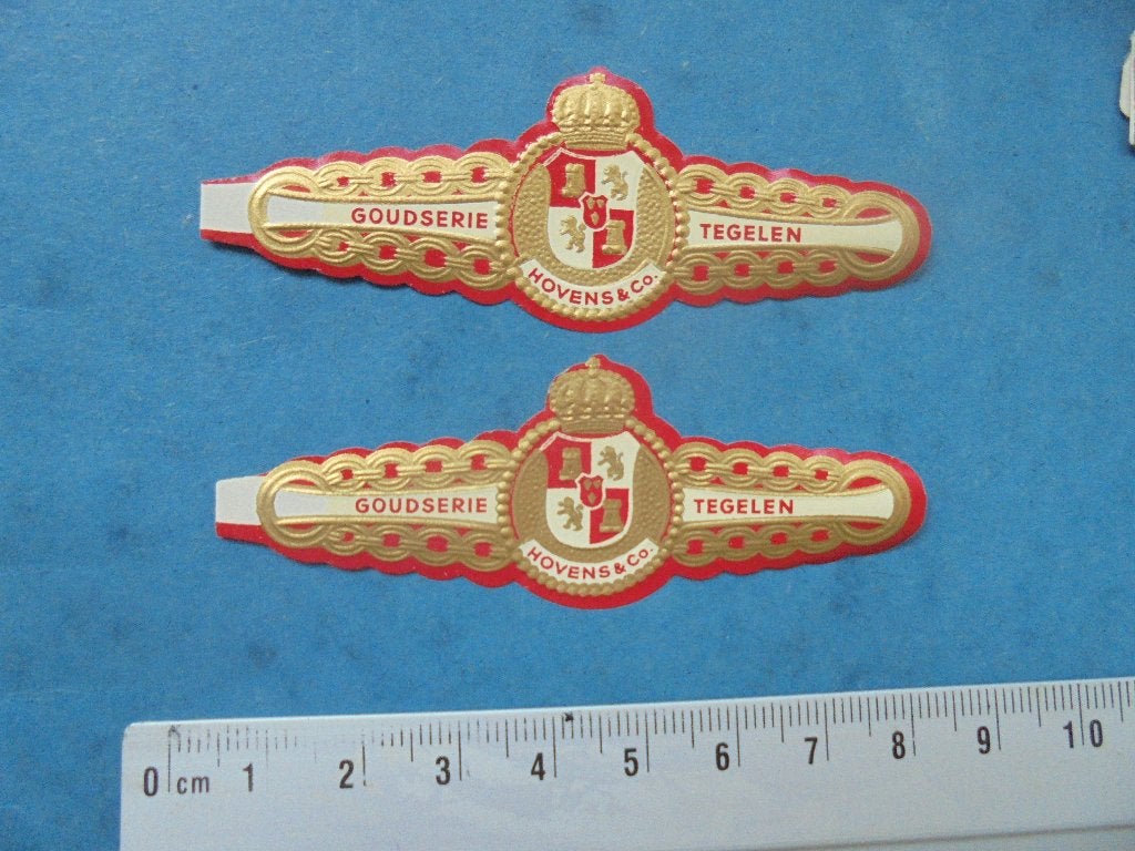 2 Oude sigarenbanden Hovens & Co TEGELEN L., Ophalen of Verzenden, Zo goed als nieuw, Sigarenbandjes