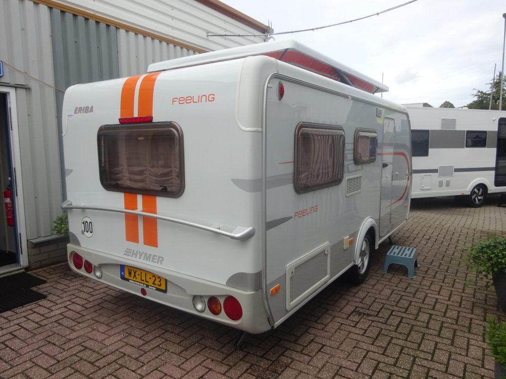 Eriba Feeling 425 Zeer Netjes!!!, Standaardzit, Fietsenrek, Bedrijf, 4 tot 5 meter