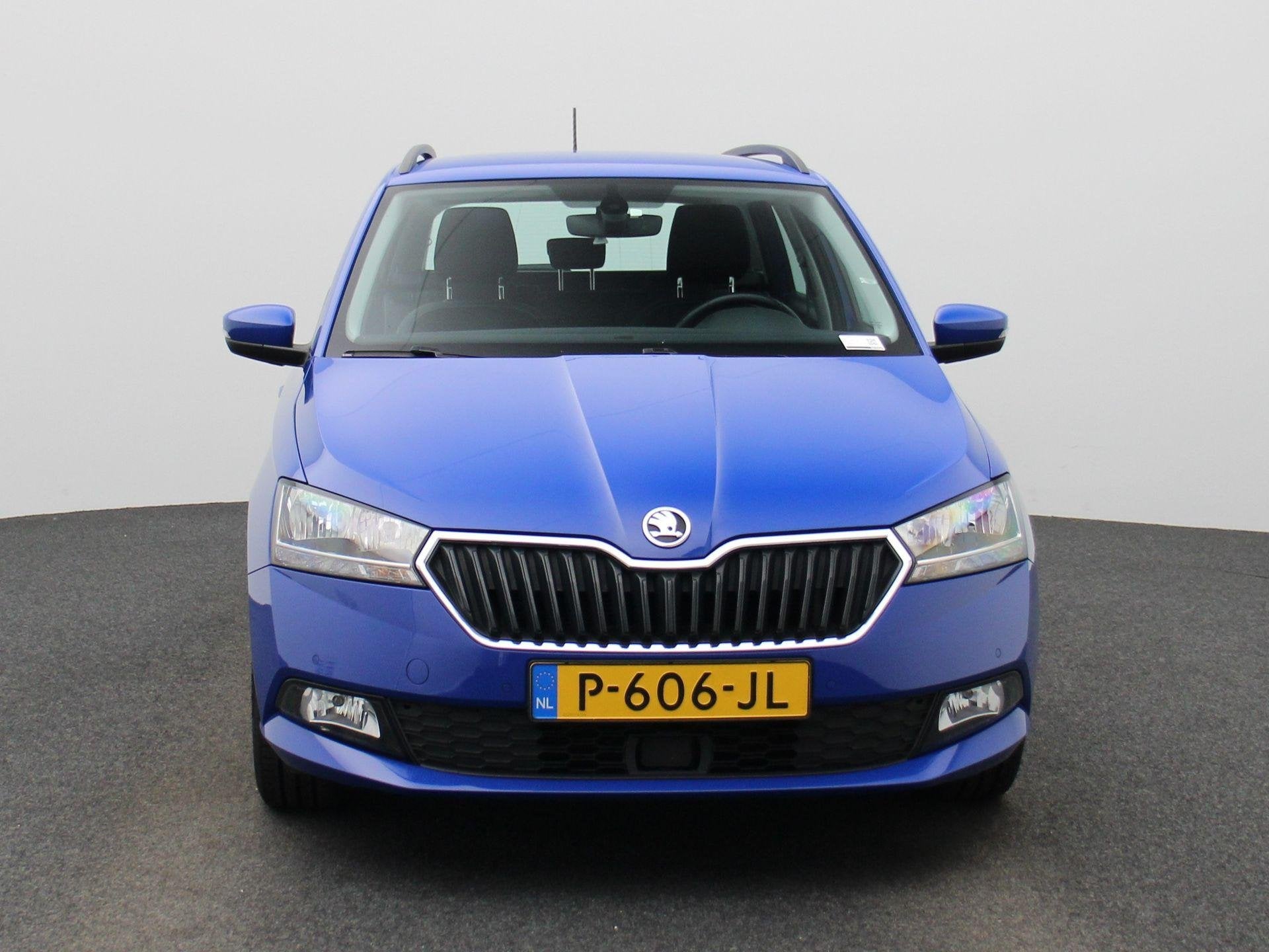 Skoda Fabia Combi 1.0 TSI Ambition | Apple Carplay / Android, Auto's, Voorwielaandrijving, 12 maanden, Stof, Gebruikt