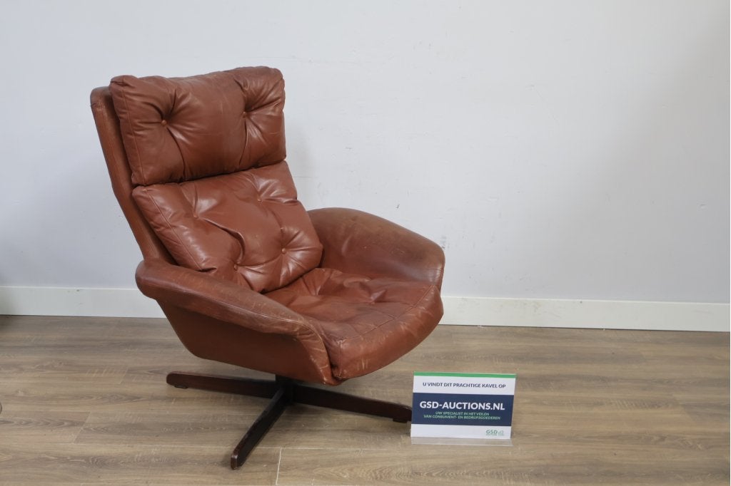 Bruine leren fauteuil van Göte Mobler Zweden, Huis en Inrichting, Fauteuils, Ophalen of Verzenden, Niet ingevuld, Niet ingevuld