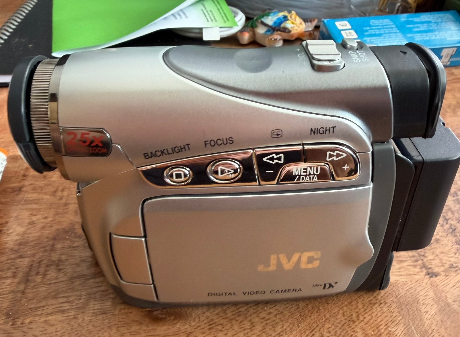 JVC digital video camera, Ophalen, Mini dv, JVC, 20x of meer
