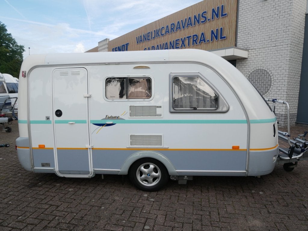 Eriba Future 430 Mover Voortent Fietsrek, Bedrijf, 4 tot 5 meter, Eriba, Dwarsbed