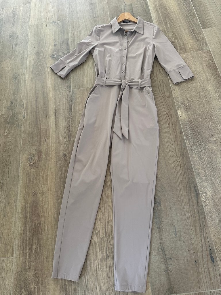 Jumpsuit Mi Piace Taupe maat XL zgan, Kleding | Dames, Mi Piace, Overige kleuren, Maat 42/44 (L), Ophalen of Verzenden