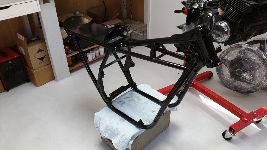 Honda cb 750 f2 supersport frame + motorblok + en nog meer., Ophalen of Verzenden, Gebruikt