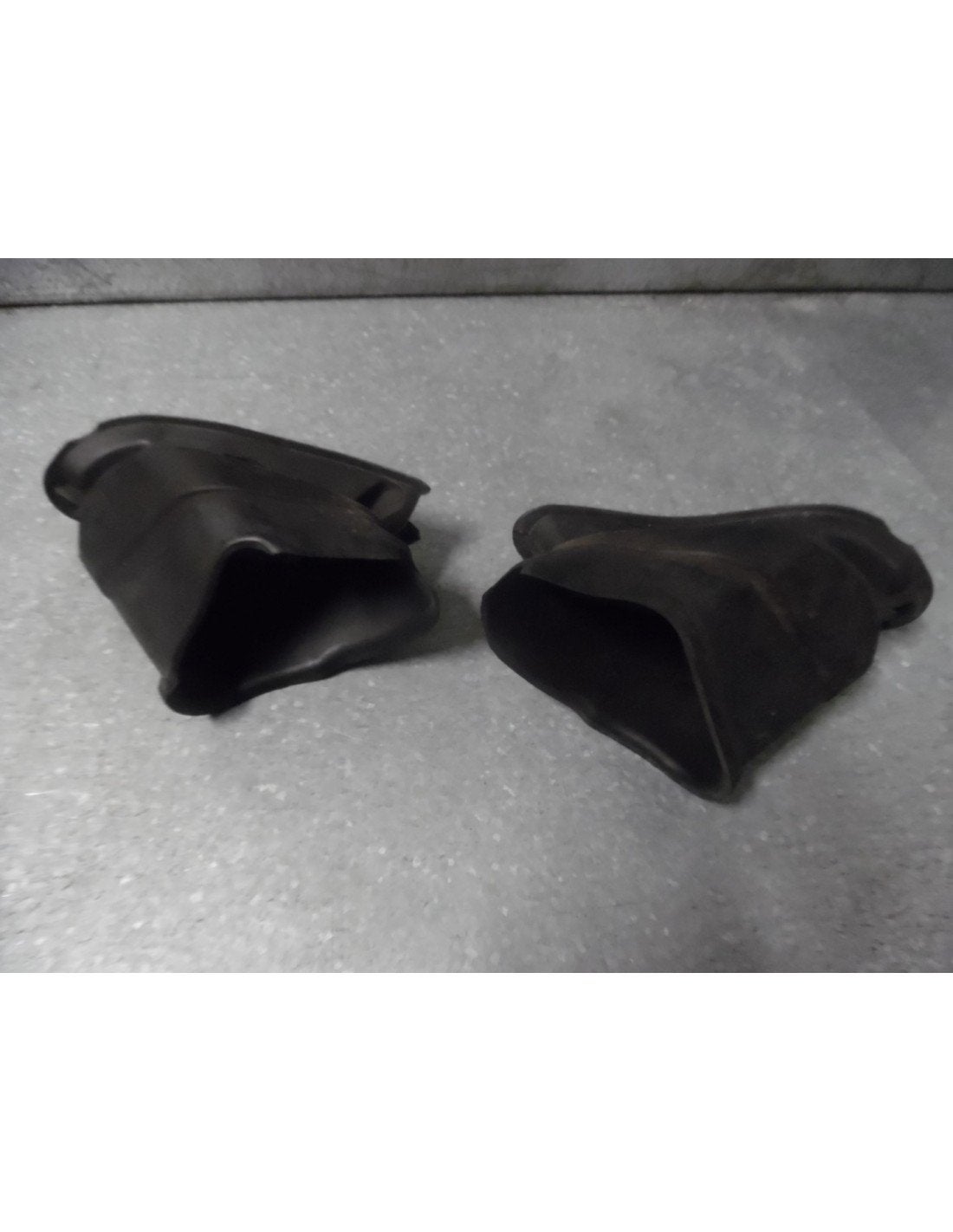 R1 2011 - 2014, 2009 - 2010 Yamaha Rubber D1-43021