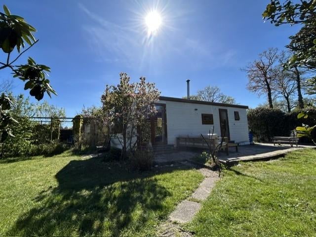 Vrijstaand chalet met grote tuin op de Utrechtse Heuvelrug, Huizen en Kamers, 2 slaapkamers, 32 m², Utrecht, Verkoop zonder makelaar