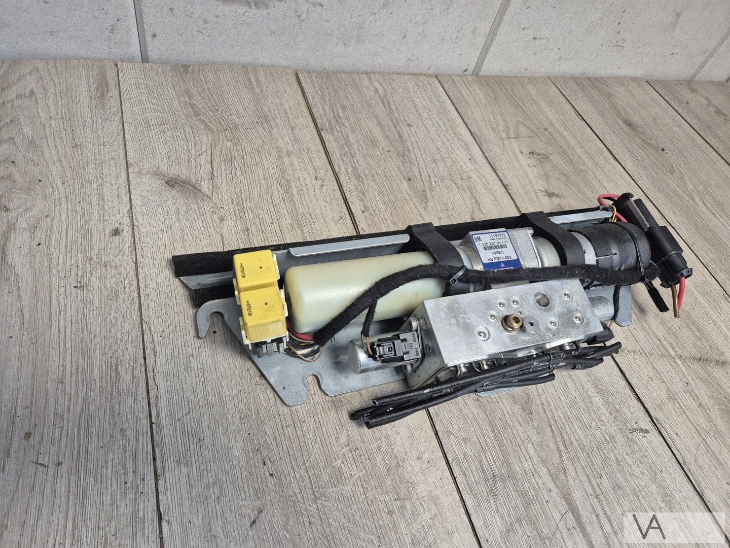 Cabrio dakpomp hydraulisch van Opel Astra H twintop 13197772, Auto-onderdelen, Gebruikt, -, -, Opel