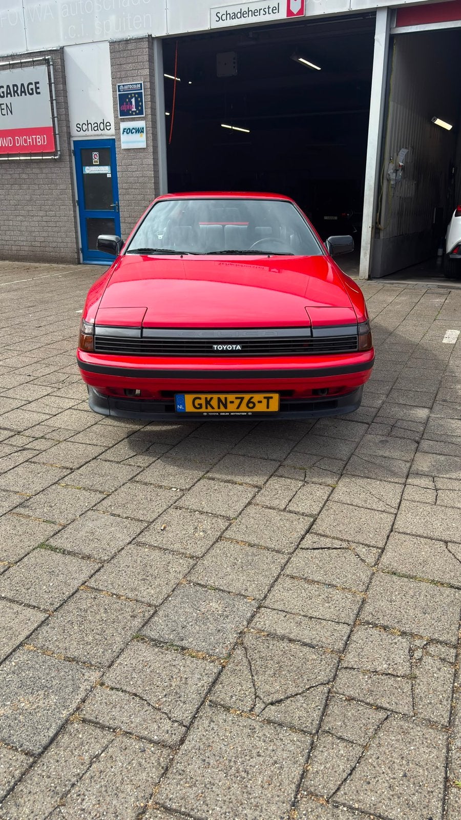 Toyota Celica st16 1989, 28 km/l, 1041 kg, 4 stoelen, 1200 kg