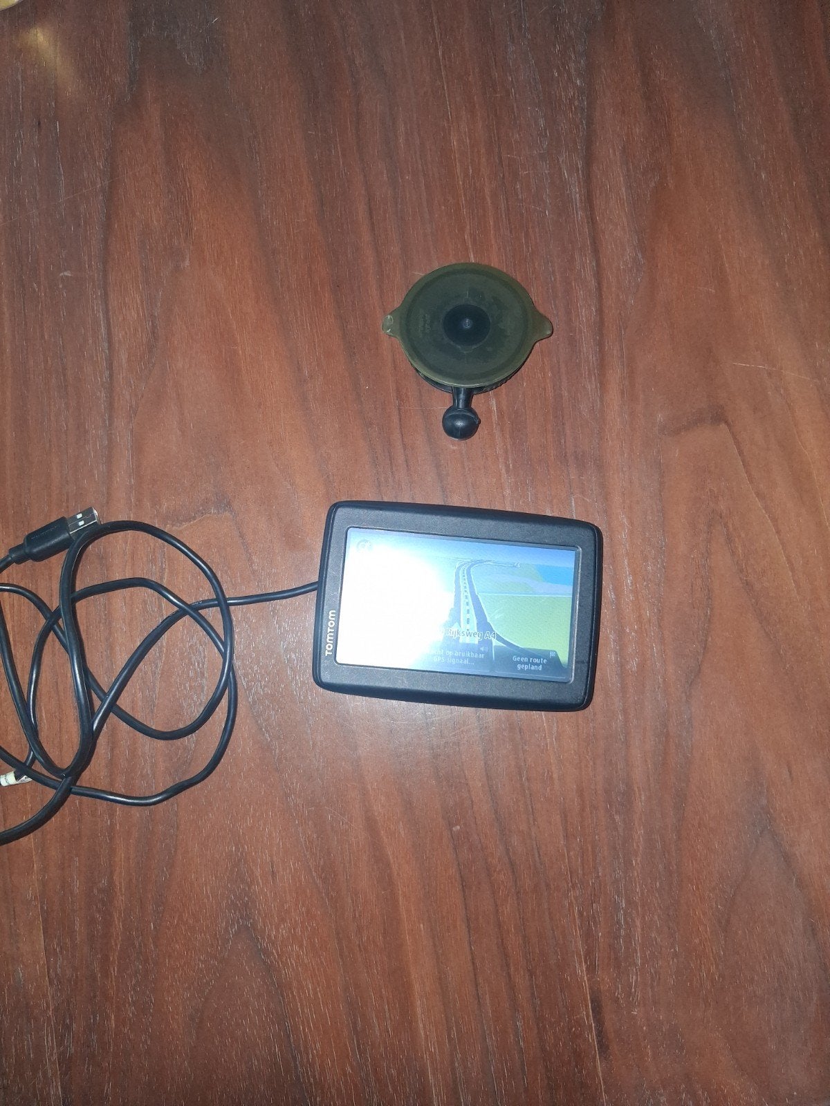 TomTom navigatiesysteem met houder en kabel, Ophalen of Verzenden, Gebruikt