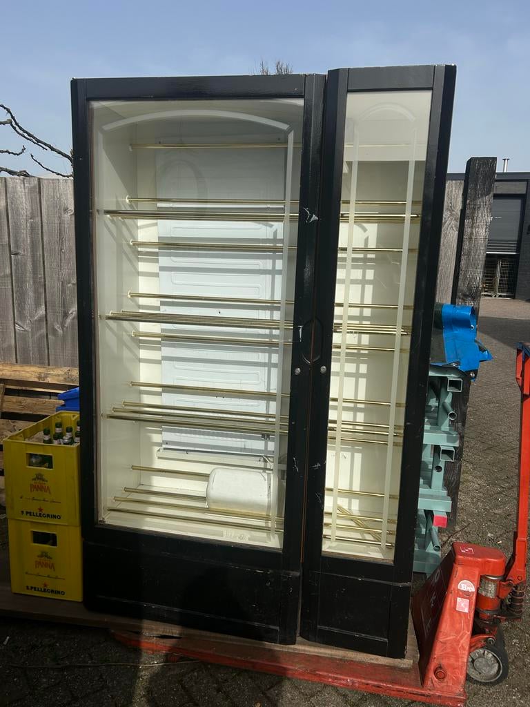 Grote Wijnkast met Glazen Deuren alleen afhalen, Gebruikt, Ophalen of Verzenden, 25 flessen of meer, 75 cm of meer