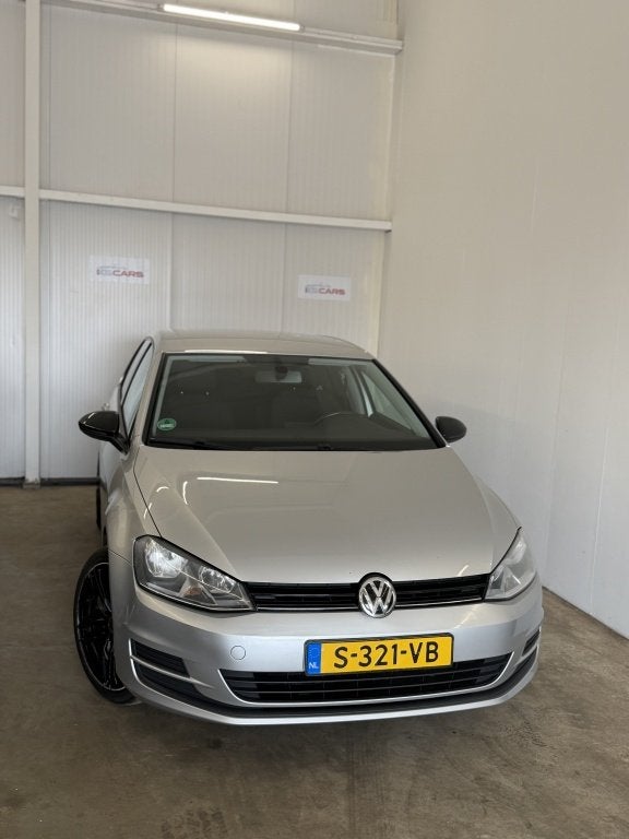 Volkswagen Golf 1.2 | TSI | 2014 | Zwarte velgen! (bj 2014), Auto's, Voorwielaandrijving, Euro 5, 86 pk, Gebruikt