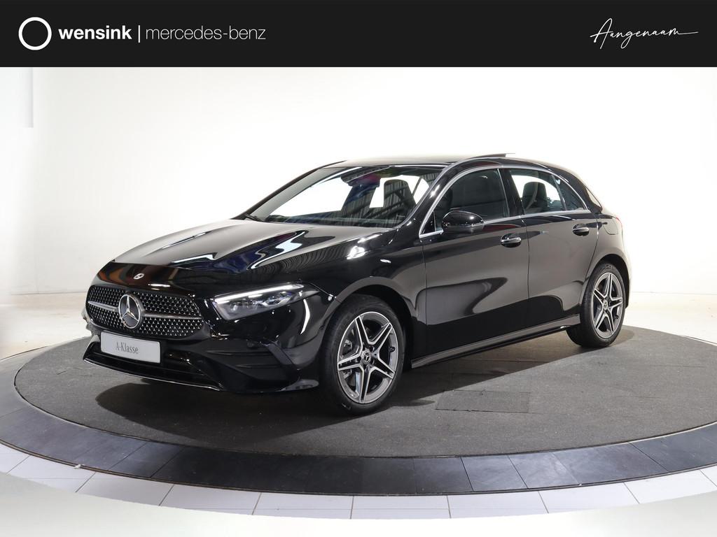 Mercedes-Benz A-Klasse 250e Business Solution AMG | Panorama, Auto's, 4 cilinders, Plug-in hybride, Bedrijf, Nieuw