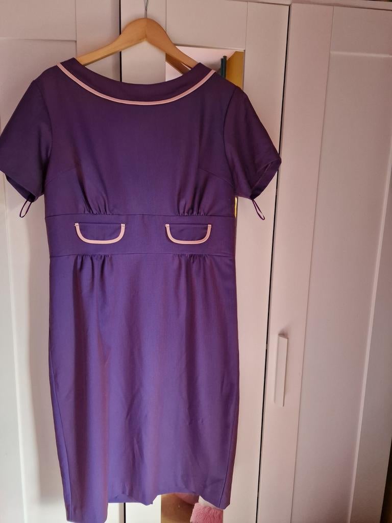 Mooie paarse Daisy Dapper Pencil Dress, Paars, Maat 46/48 (XL) of groter, Ophalen of Verzenden, Zo goed als nieuw