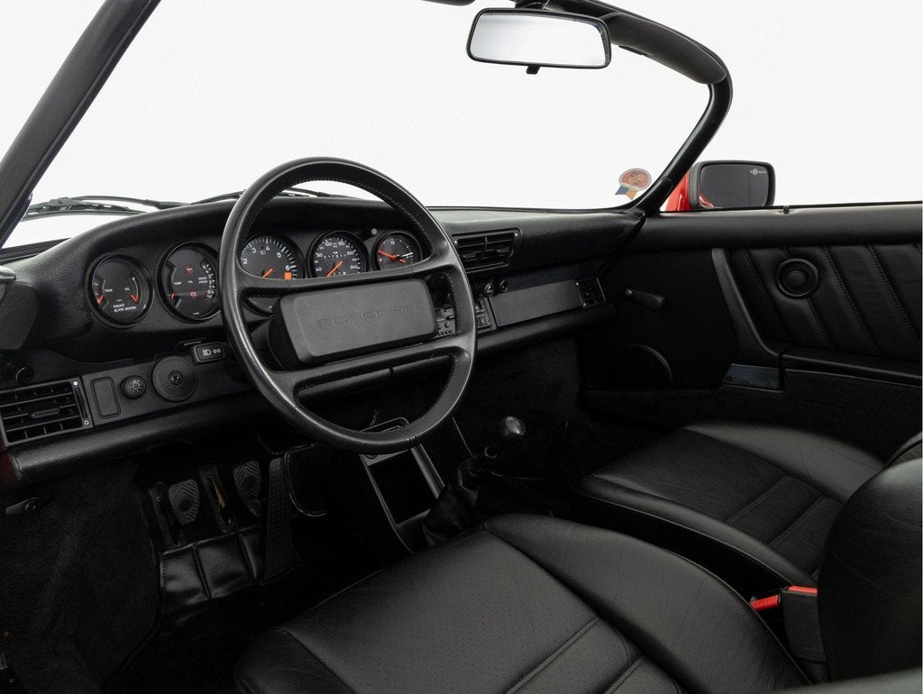 Porsche 911 3.2 Speedster narrow body *1 of 161*, Voorwielaandrijving, Stof, Zwart, Cabriolet