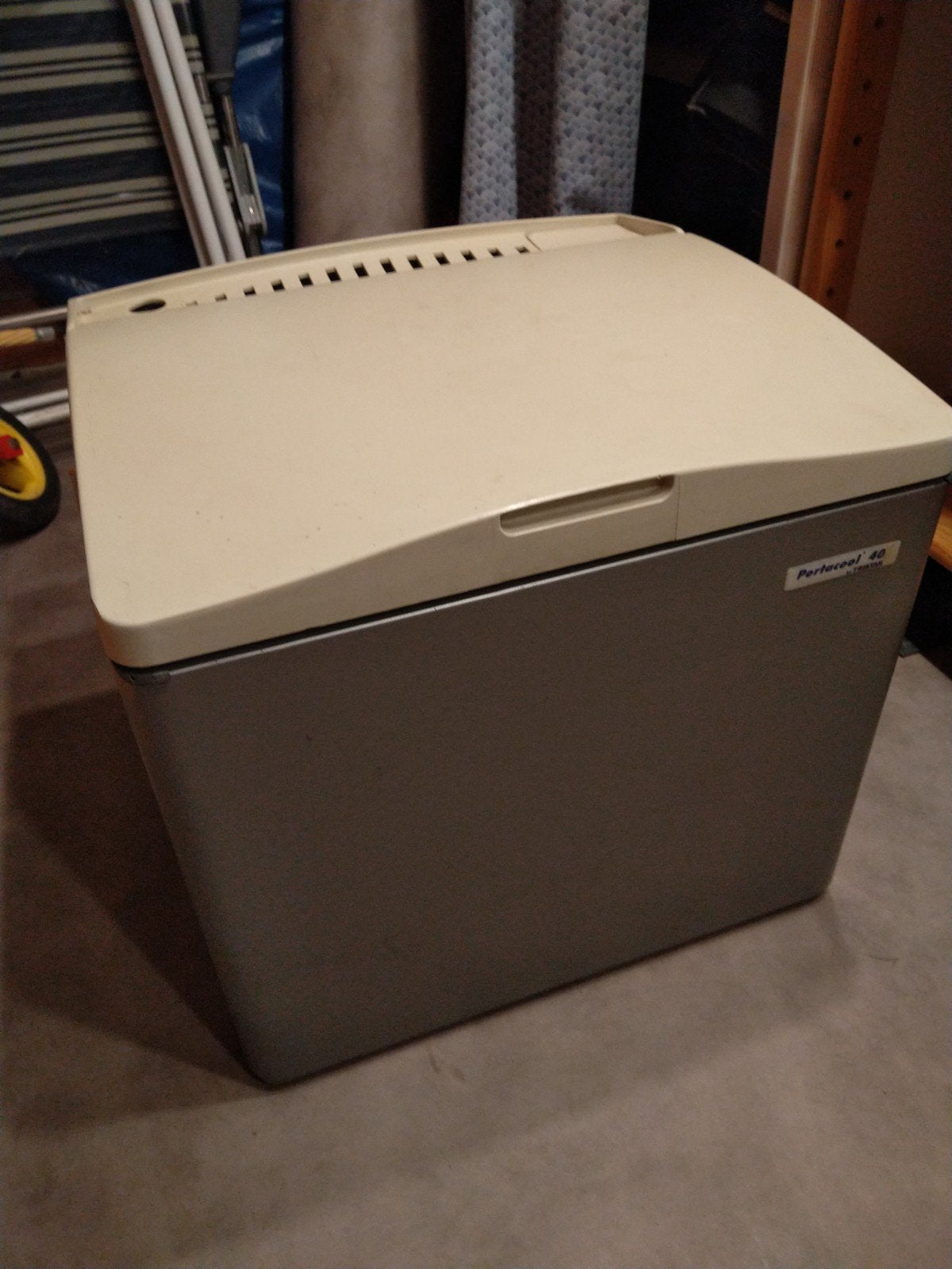 Portacool 40 Koelbox 230V/12V/Gas - Ideaal voor Camping, Ophalen, Gebruikt, Koelbox, Elektrisch
