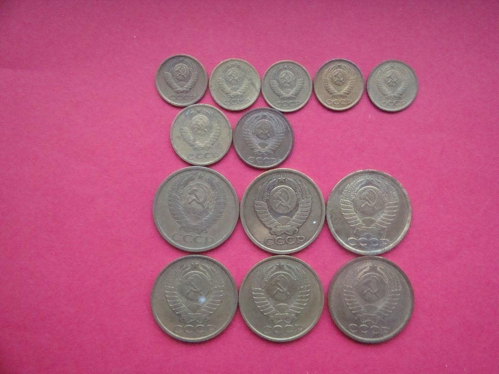 Lot Rusland U.S.S.R. setje munten 1, 2 en 5 Kopek 1961/1988., Verzenden, Rusland, Setje