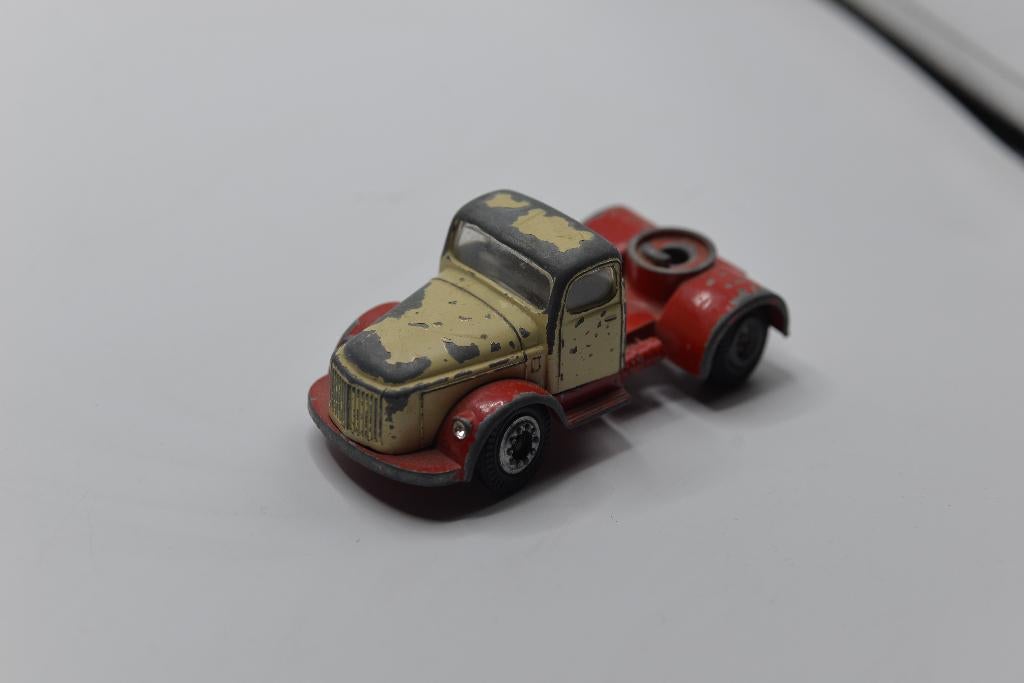 Tekno Volvo Leeuwenzegel losse trekker, Gebruikt, -, -, Tekno
