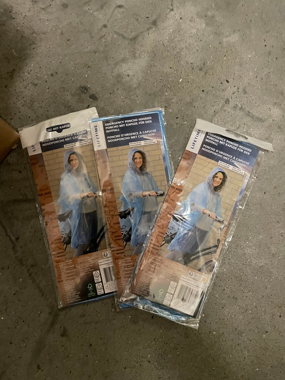 Regen poncho’s 700 stuks mooi voor F1 GP, Ophalen, Nieuw, Regenponcho