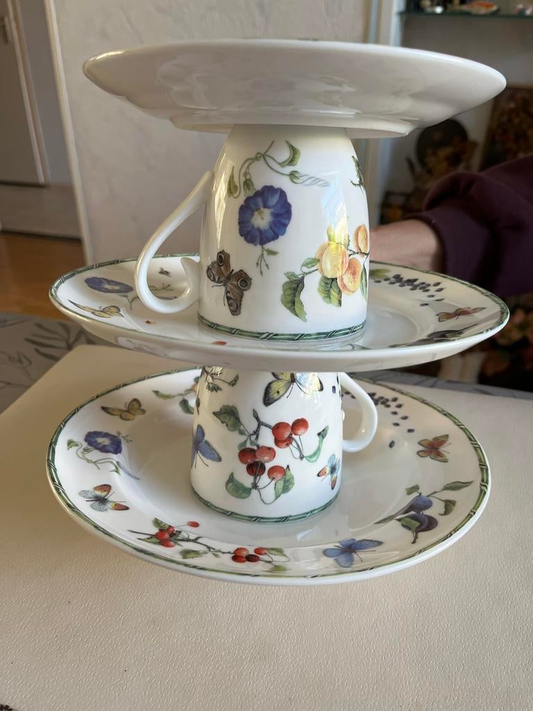 JBS Home Collection Fruit & Flowers Gebakstel, Keramiek, Ophalen of Verzenden, Zo goed als nieuw, Bord(en)