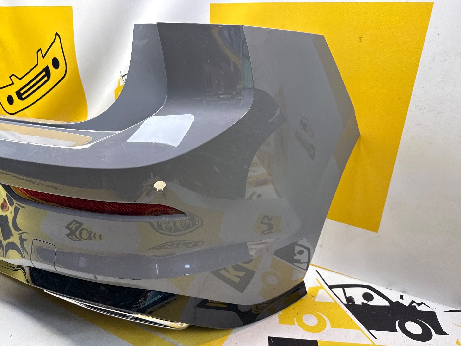 VW Golf 8 VIII R-LINE Achterbumper 4pdc 5H6807421D, Gebruikt, Volkswagen, Volkswagen AG, Achter