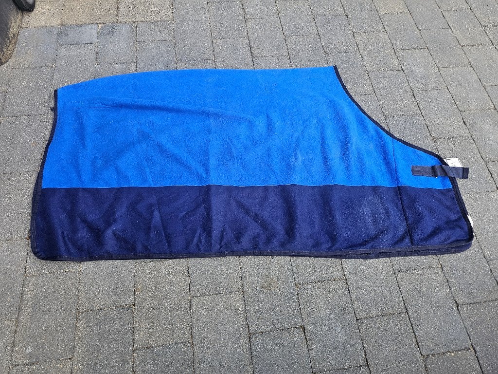 Vantaggio fleece deken nieuw 135cm blauw pony, Dieren en Toebehoren, Overige merken, Nieuw, Blauw, Deken