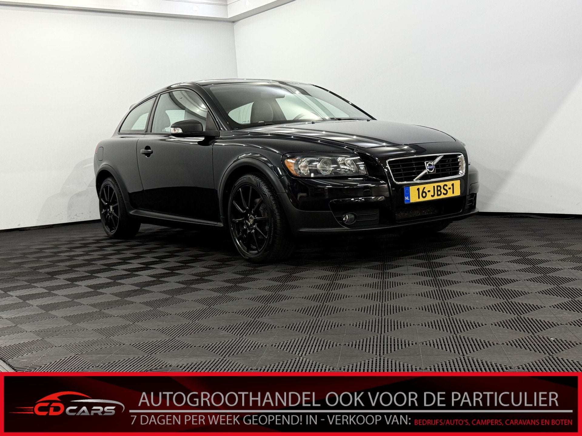 Volvo C30 1.8 Sport Leder, Clima, Parkeersensoren, Cruise co, Auto's, Gebruikt, 4 cilinders, 4 stoelen, Zwart