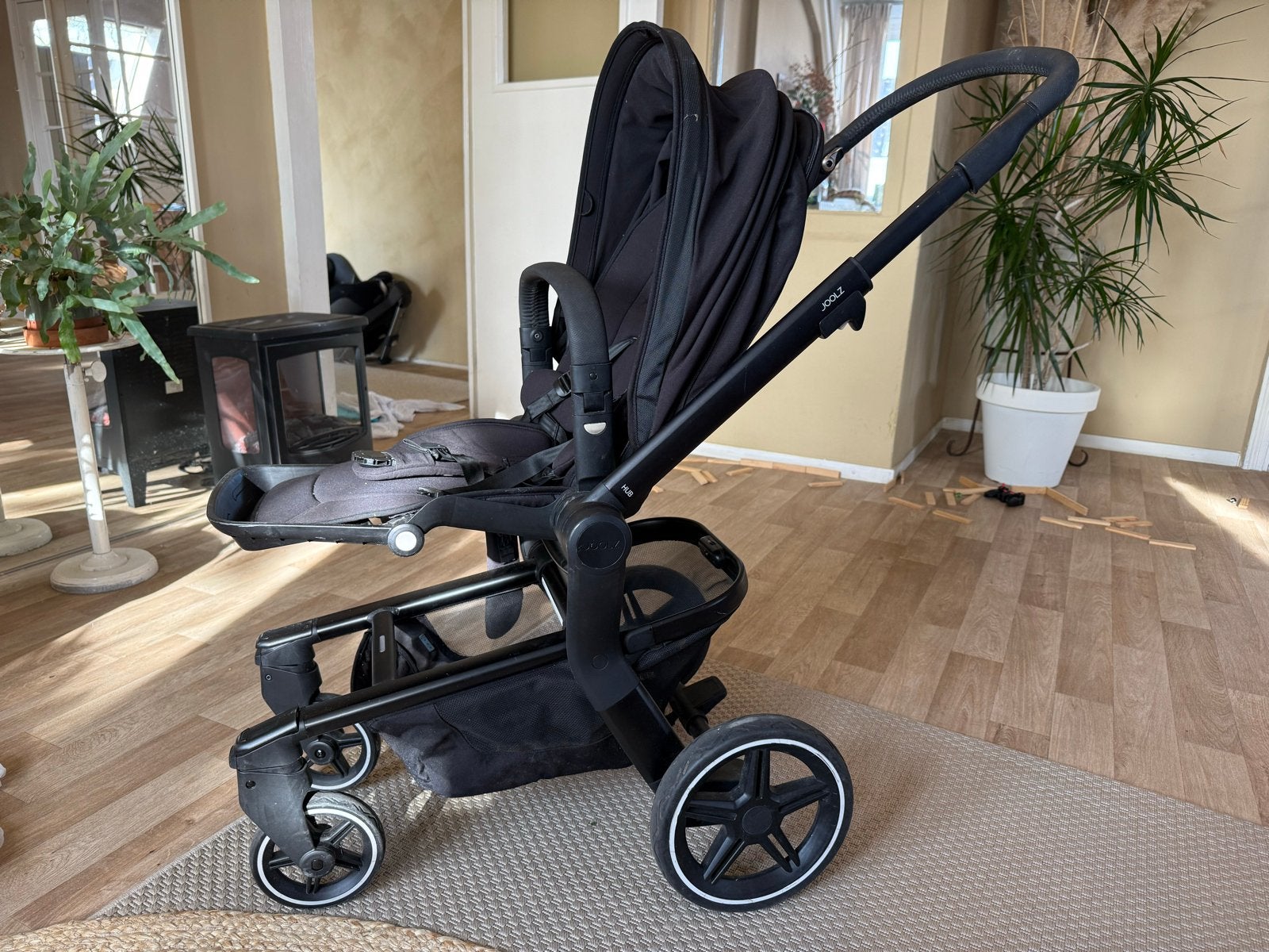 Joolz Hub Kinderwagen met Reiswieg en Accessoires, Ophalen, Zo goed als nieuw, Combiwagen, Met reiswieg