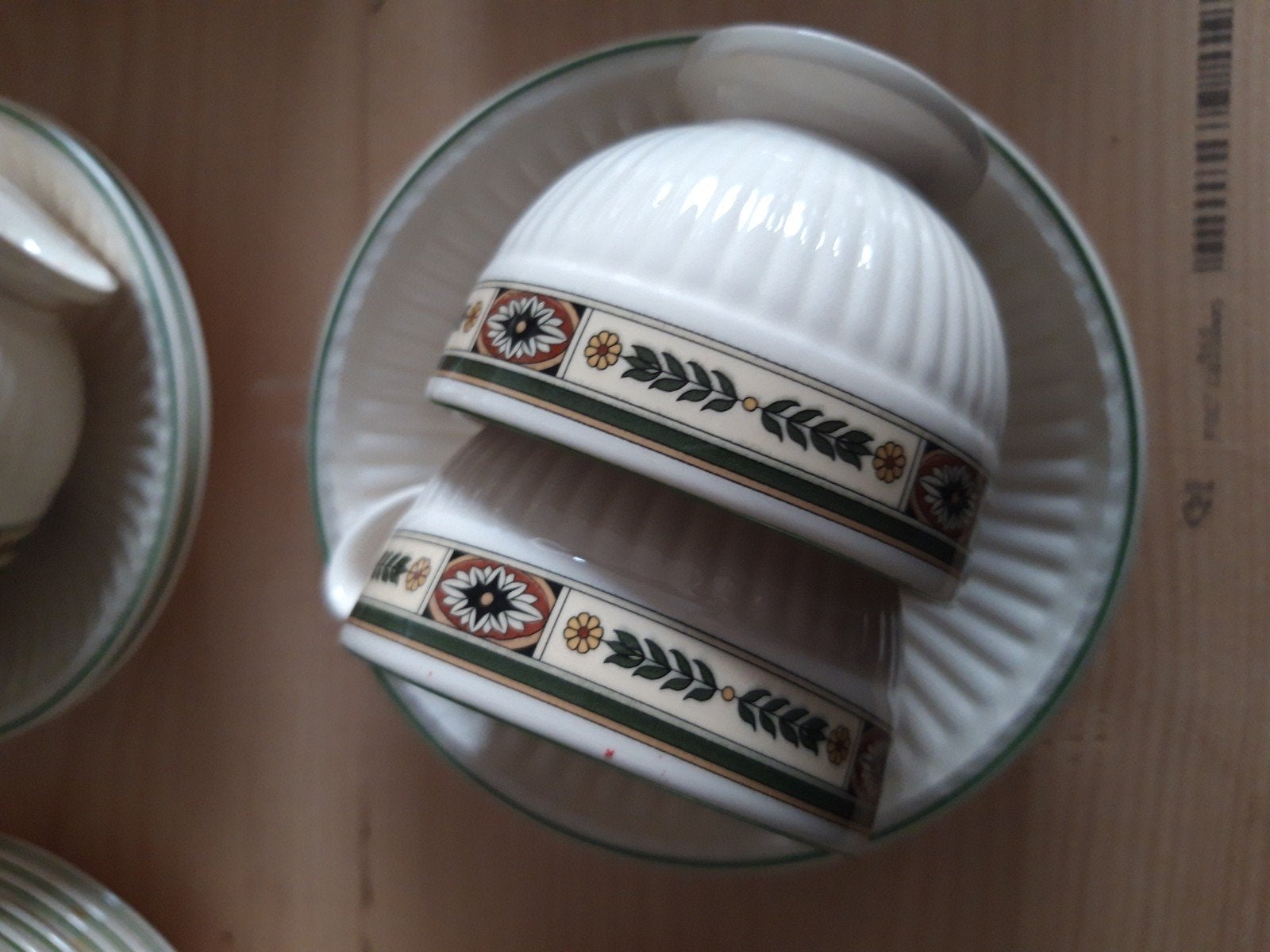 Wedgwood  Carlton,12 koppen ,12 gebaksbordjes, Antiek en Kunst, Ophalen of Verzenden