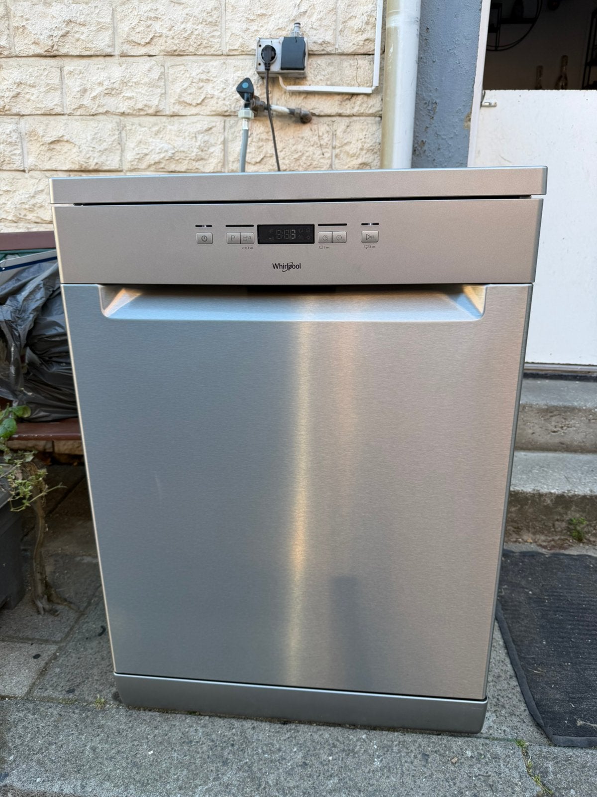Whirlpool vaatwasser rvs ken eventueel bezorgd worden., Witgoed en Apparatuur, Vaatwasmachines, Ophalen, Minder dan 85 cm, Minder dan 10 liter