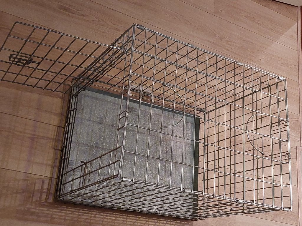 Honden bench, Ophalen, Zo goed als nieuw