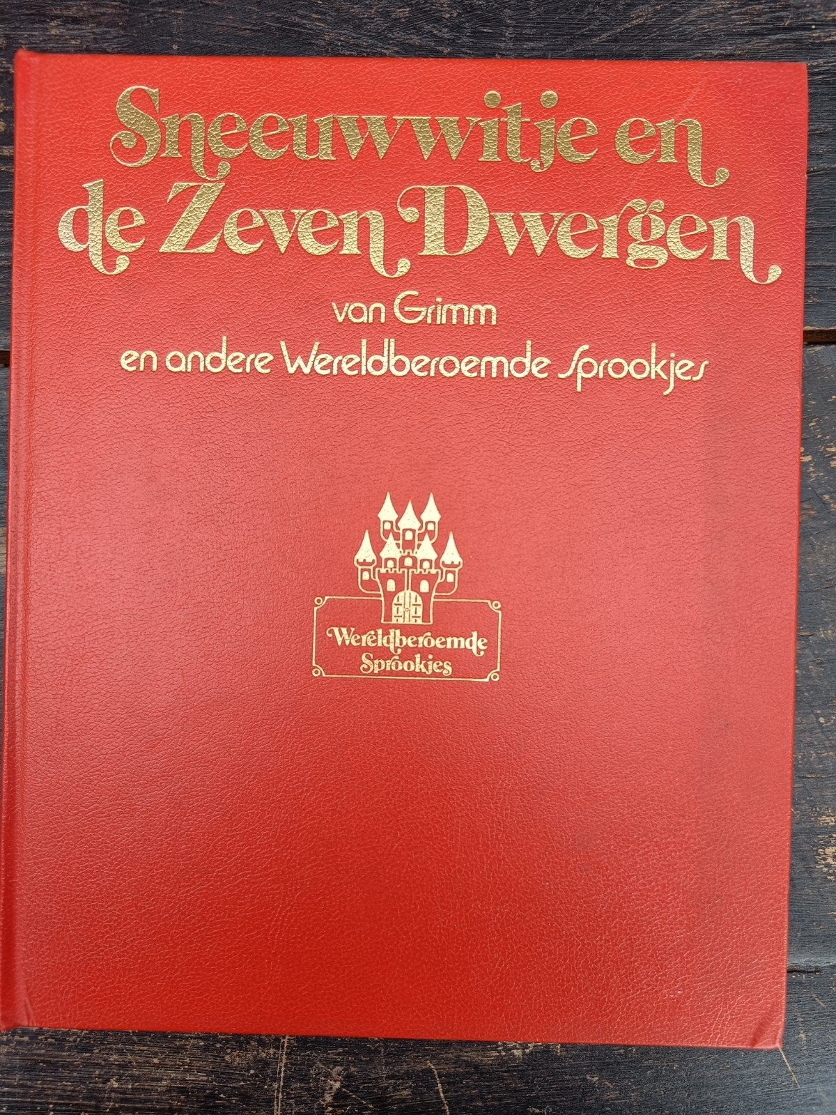 Sneeuwwitje en de Zeven Dwergen - Sprookjesboek, Boeken, Ophalen of Verzenden, Gelezen, Grimm