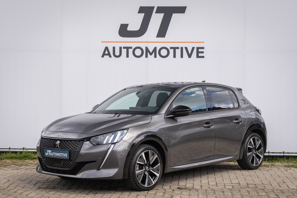 Peugeot 208 1.2 PureTech GT pano | 360 Camera | PDC | half l, Automaat, Gebruikt, Euro 6, 100 pk