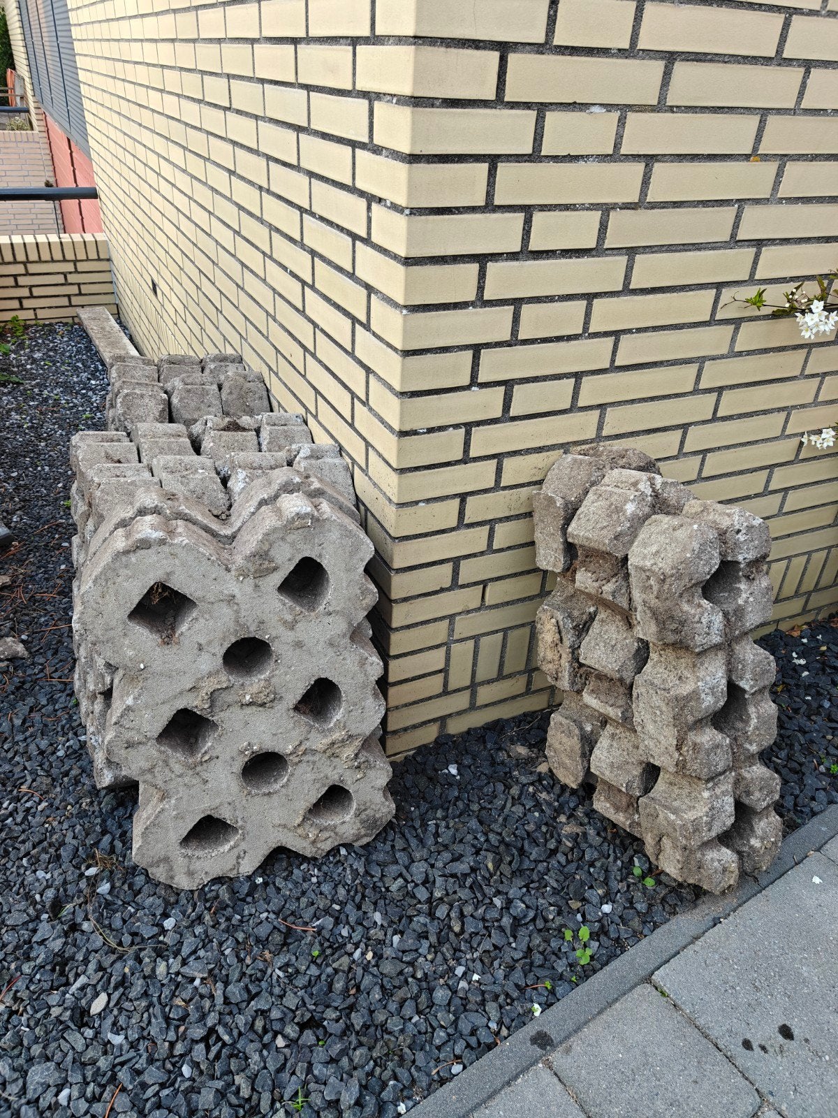 Gebruikte betonnen grasdallen voor oprit of tuin, Tuin en Terras, Ophalen, Gebruikt, Overige typen, Minder dan 5 m²