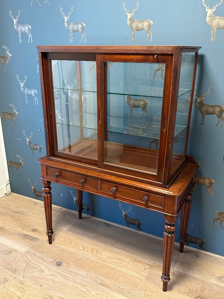 Antieke mahonie vitrine, Ophalen of Verzenden