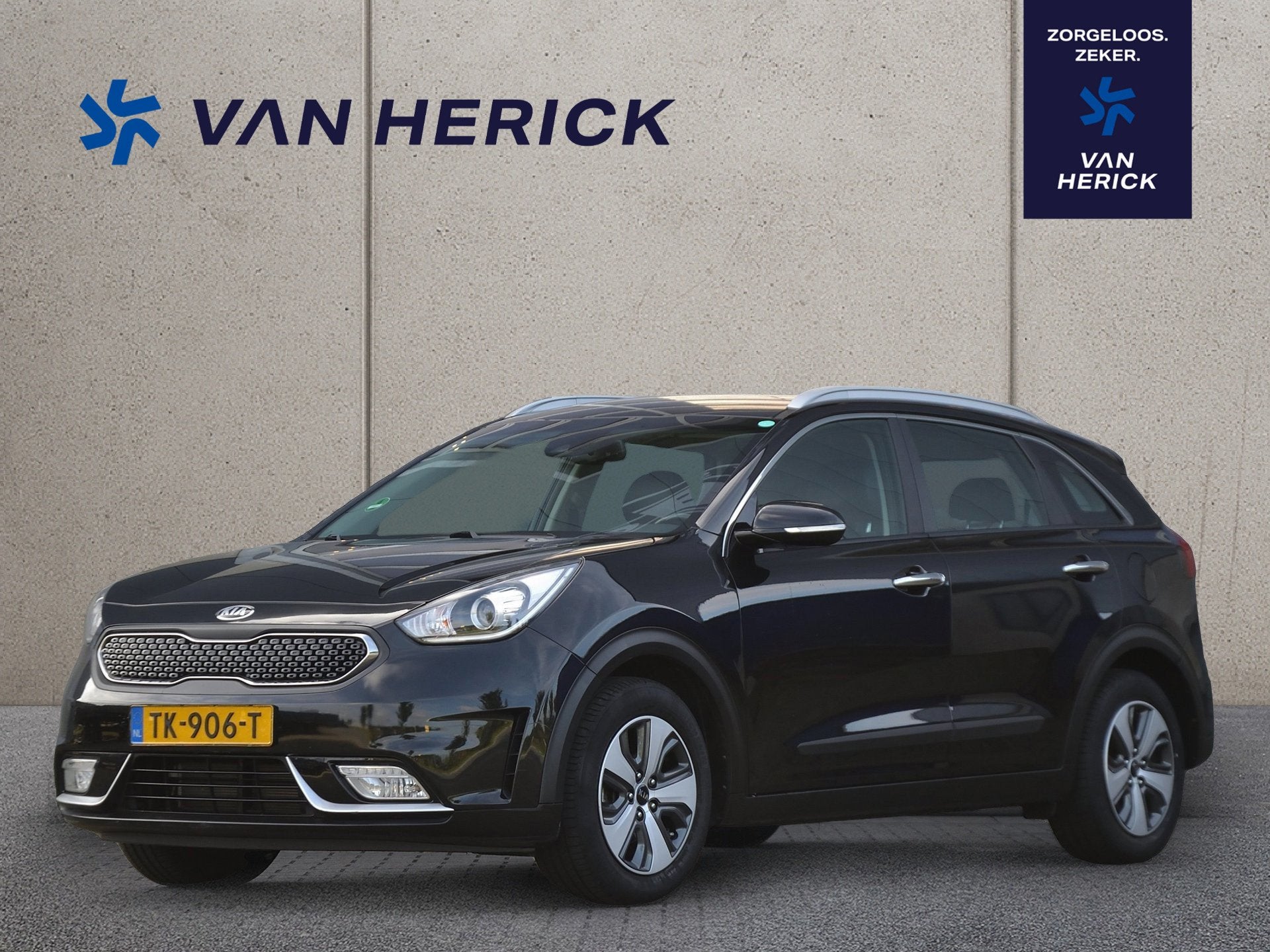 Kia Niro 1.6 GDi Hybrid 141PK DynamicLine | Navigatie | Acht, Gebruikt, Leder en Stof, Origineel Nederlands, 26 km/l