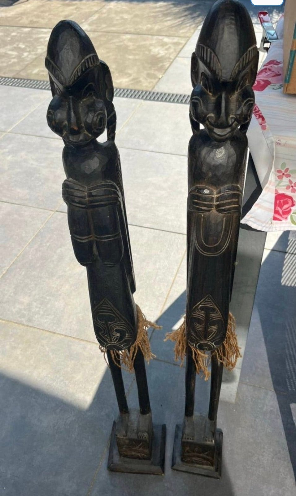 Oude Afrikaanse Houten Beelden 1 m. Hoog. etc/Afrikaans Doek, Antiek en Kunst, Ophalen of Verzenden