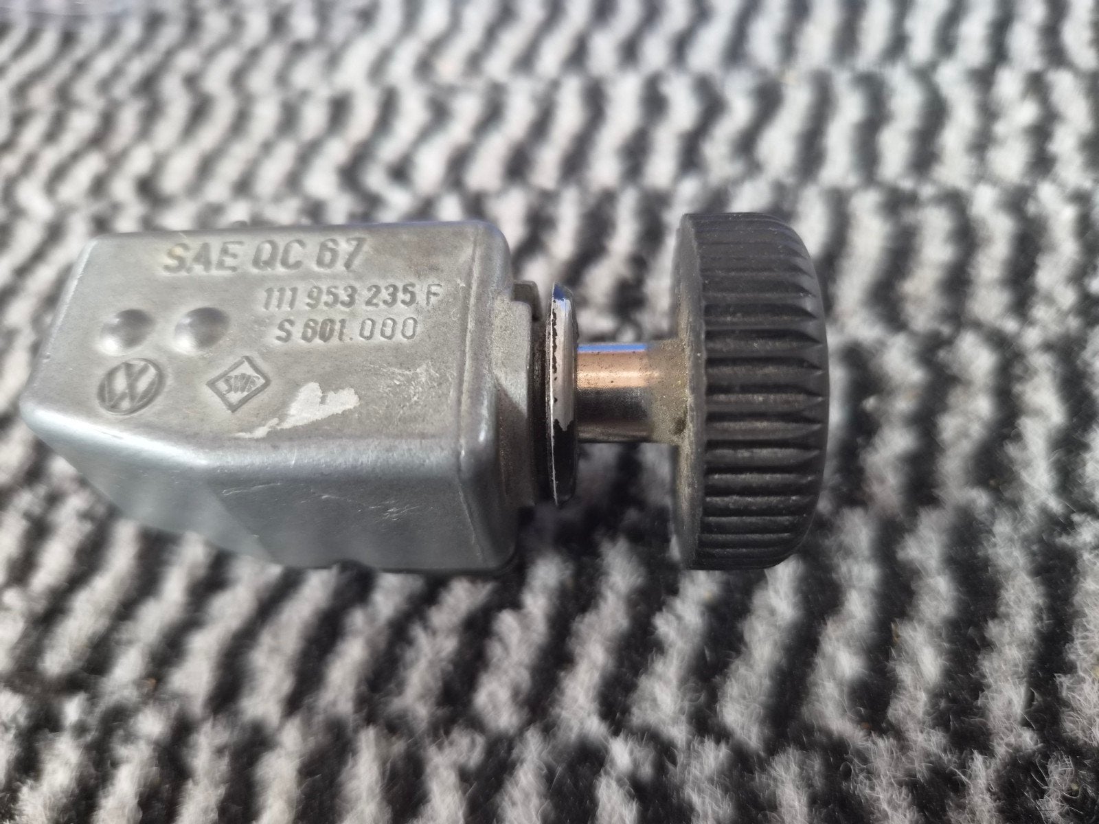 VW gevarenlicht schakelaar 1967, Ophalen of Verzenden, Gebruikt, Volkswagen