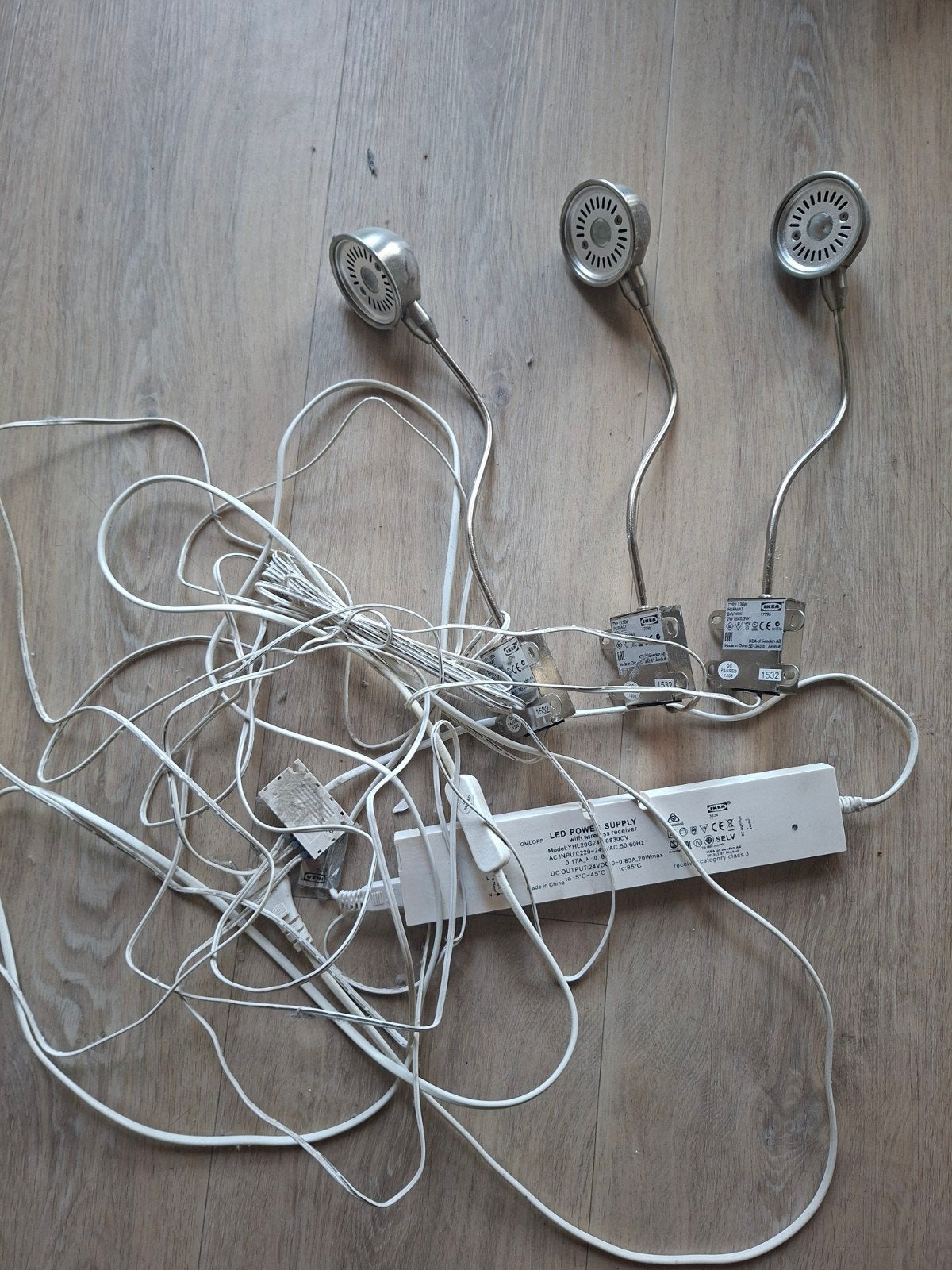 Ikea led lamp voor op kast (Format L1306), Huis en Inrichting, Ophalen, Zo goed als nieuw