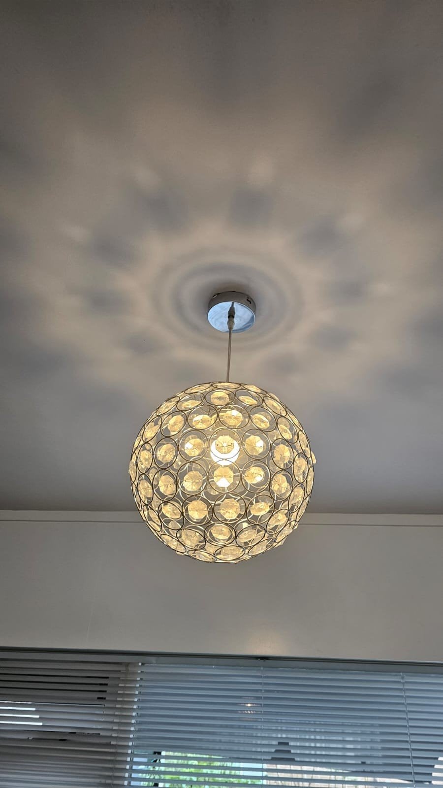 twee hanglampen, Ophalen, Zo goed als nieuw