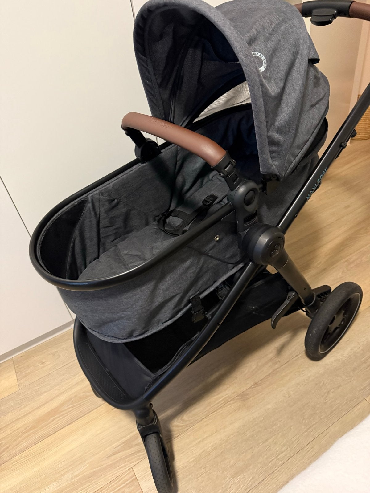 Maxi-Cosi Zelia S Trio Combiwagen met CabrioFix S i-Size, Ophalen, Zo goed als nieuw, Combiwagen, Met autostoeltje