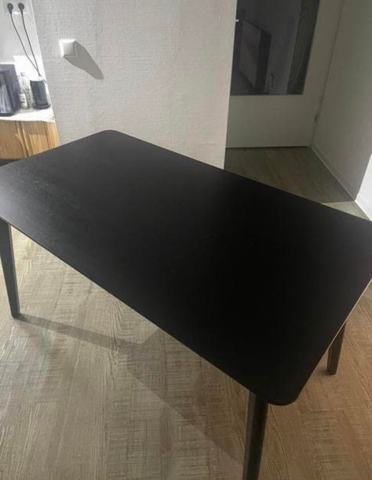 IKEA eettafel Lisabo zwart, Ophalen, Zo goed als nieuw, Rechthoekig, 50 tot 100 cm
