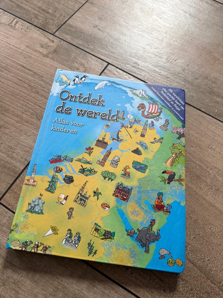 Ontdek de Wereld! Atlas voor kinderen, Boeken, Ophalen of Verzenden, Zo goed als nieuw, Non-fictie