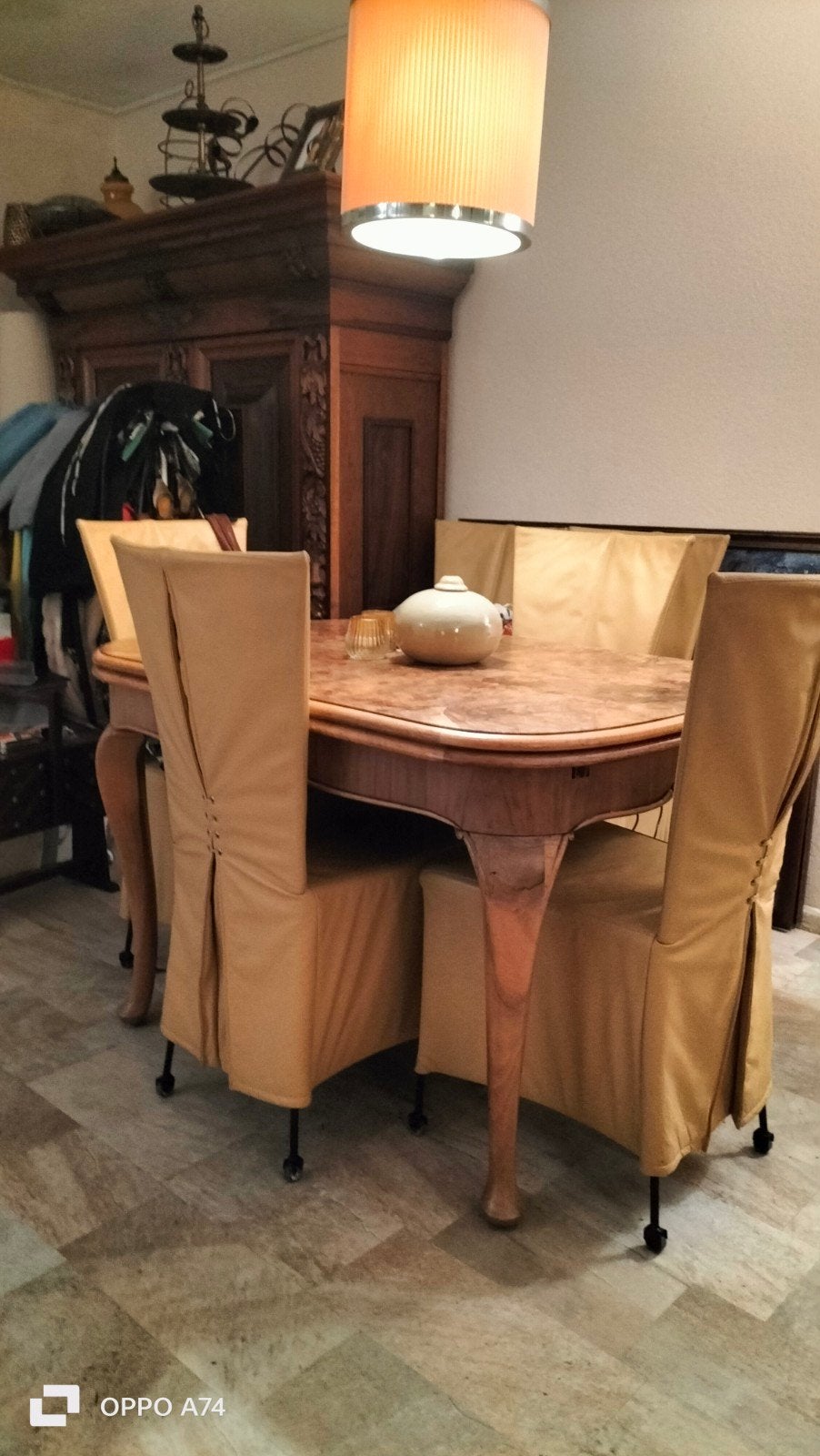 Uitschuifbare eettafel met 6 stoelen (4 met wieltjes), Gebruikt, Vijf personen of meer, Rechthoekig, Overige houtsoorten