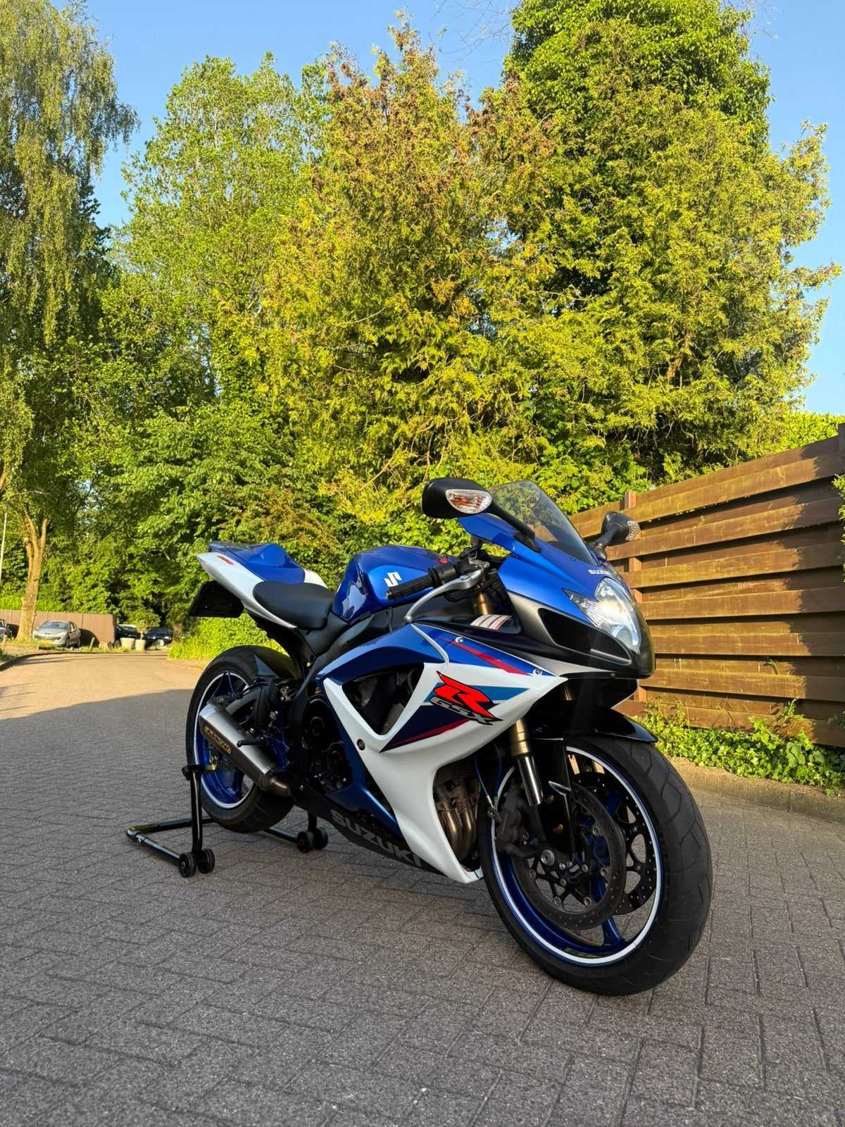 Suzuki GSX-R 600 K7 |ketting set, grote beurt nieuw|lage km|, Sportuitlaat, 4 cilinders, Motorrijbewijs A, Gebruikt