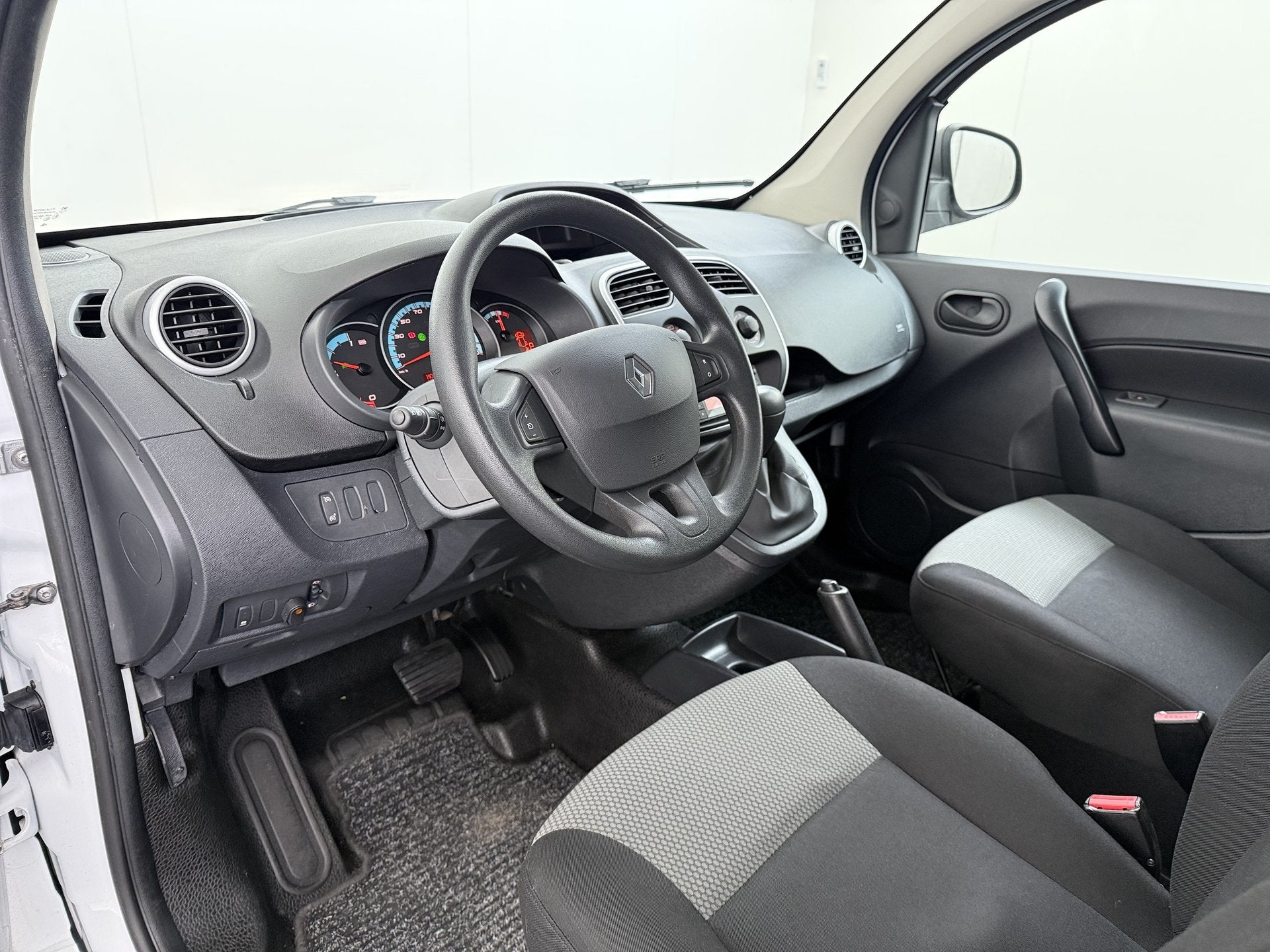 Renault Kangoo Z.E AUT. Maxi Incl.Eigen- Koop Accu SOH 96% A, Auto's, Dealer onderhouden, Stof, Gebruikt, 33 kWh